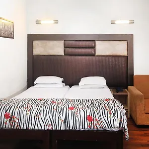 Hotel Oyo 358 Sarojini Nagar, New Delhi