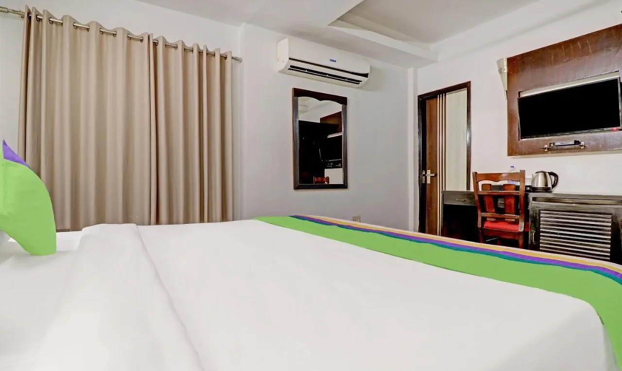 Treebo Trip Sentinel Suites Bikaji Cama New Delhi 3*,  India